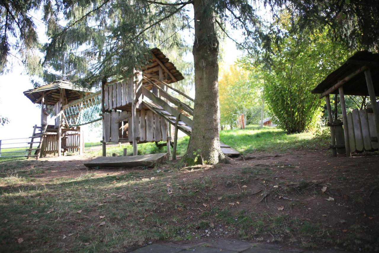 Erlebnisland Grizzlybaer Hotel Langenbuhl Kültér fotó