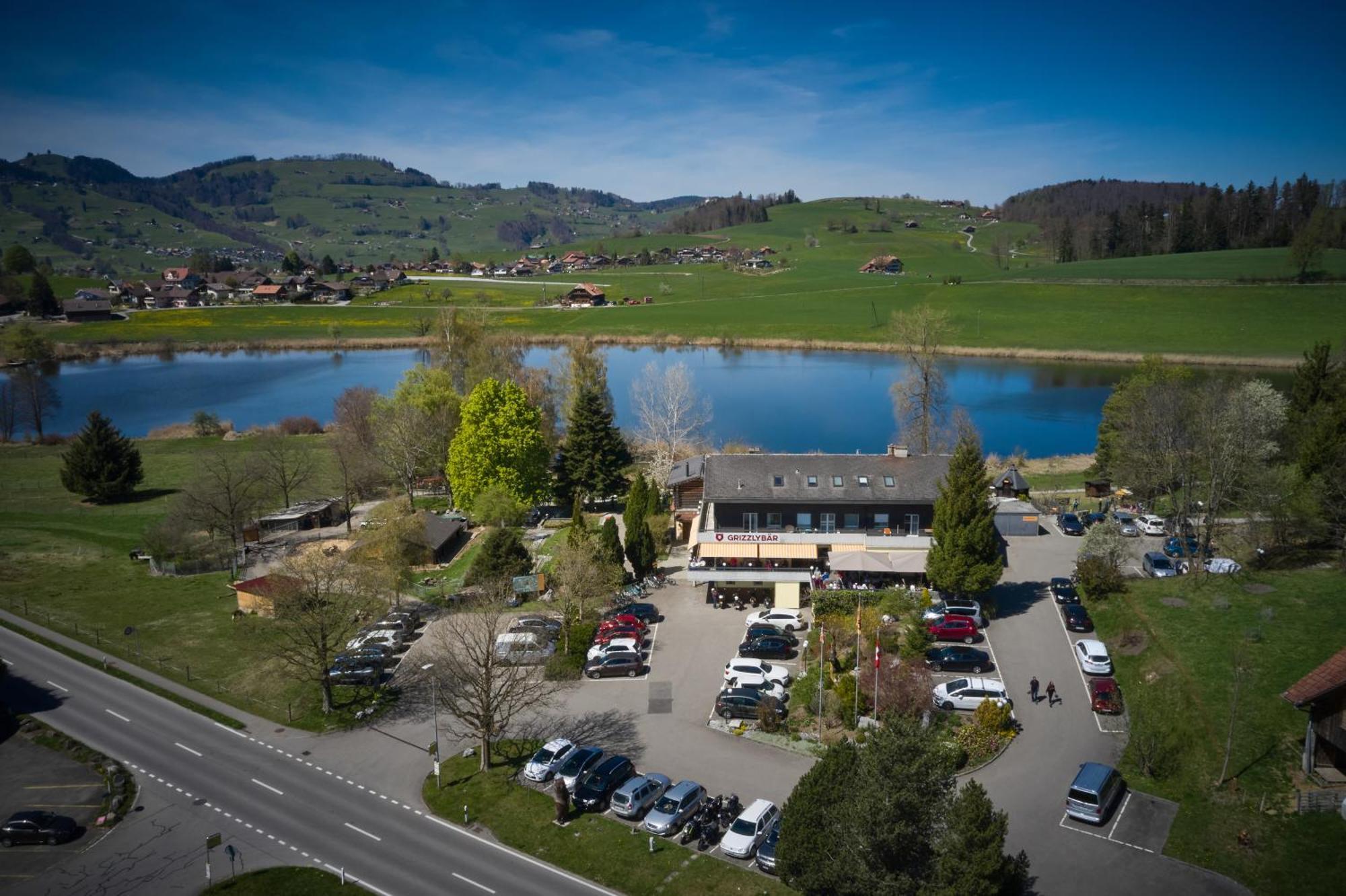Erlebnisland Grizzlybaer Hotel Langenbuhl Kültér fotó